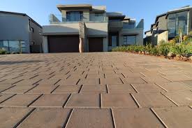 Why Choose Us For All Your Driveway Paving Needs in Gulfport, FL?